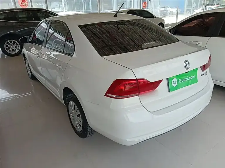 Volkswagen Santana 1.6 L Manual Style