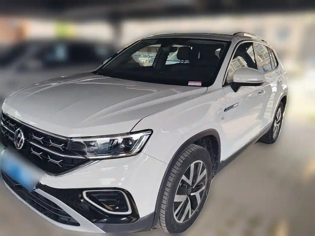 Tayron 300 TSI 2 WD Luxury Plus Advanced