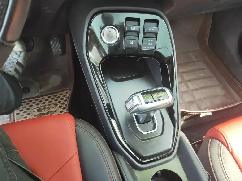 Haval H2 s Red Label 1.5 T DCT Elite