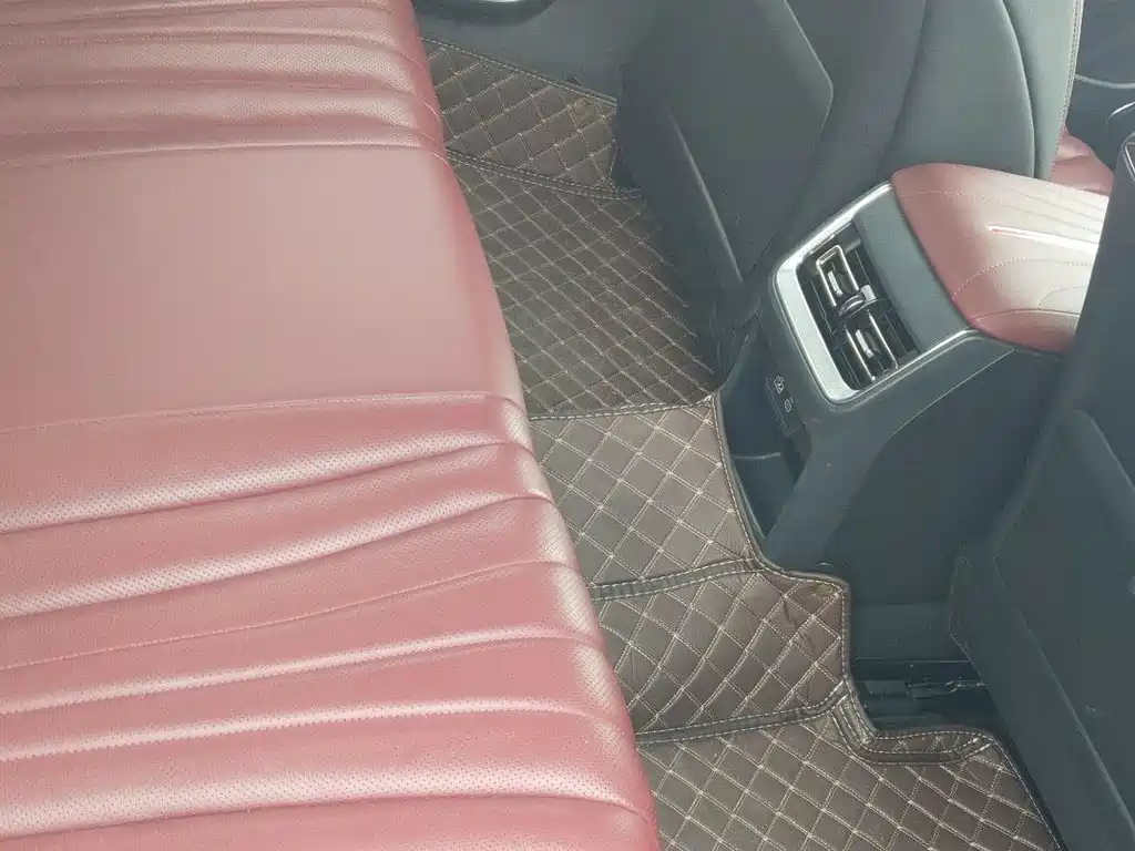 Hongqi H5 2.0 T Auto Connected Flagship Enjoyment