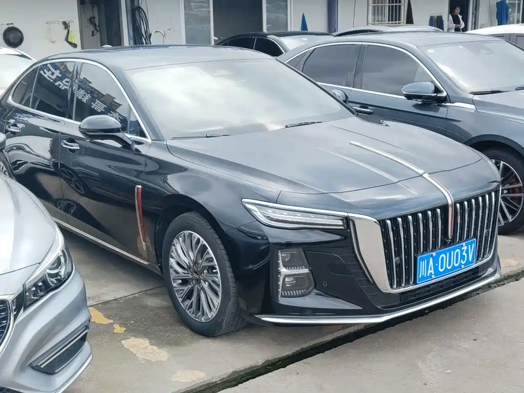 Hongqi H5 2.0 T Auto Connected Flagship Enjoyment