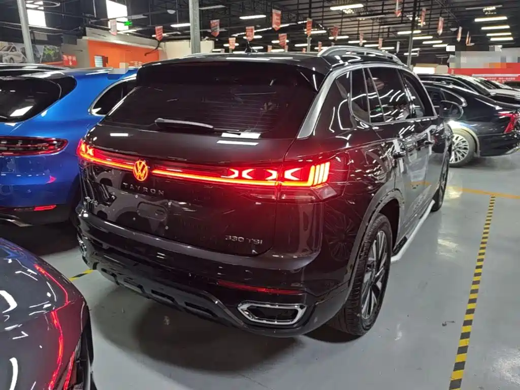 Tayron 330 TSI 2 WD R-Line High Energy