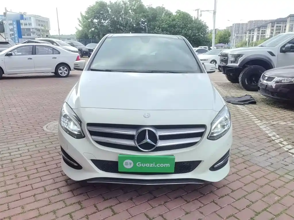 Mercedes-Benz B-Class B 200 Fashion