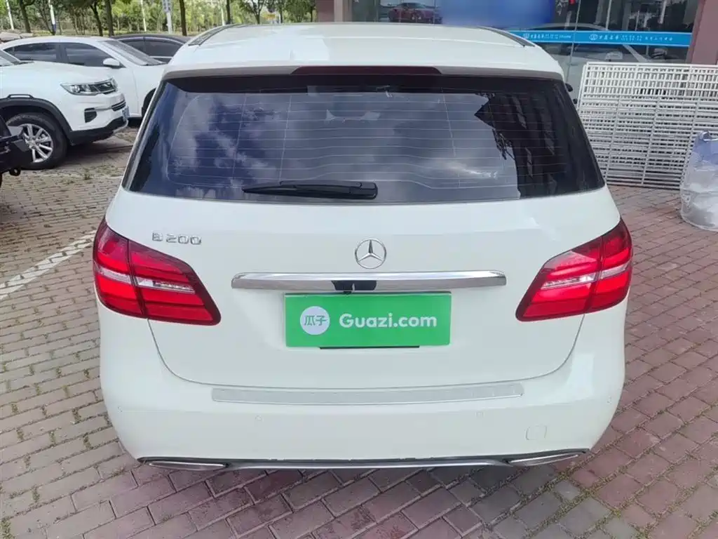 Mercedes-Benz B-Class B 200 Fashion
