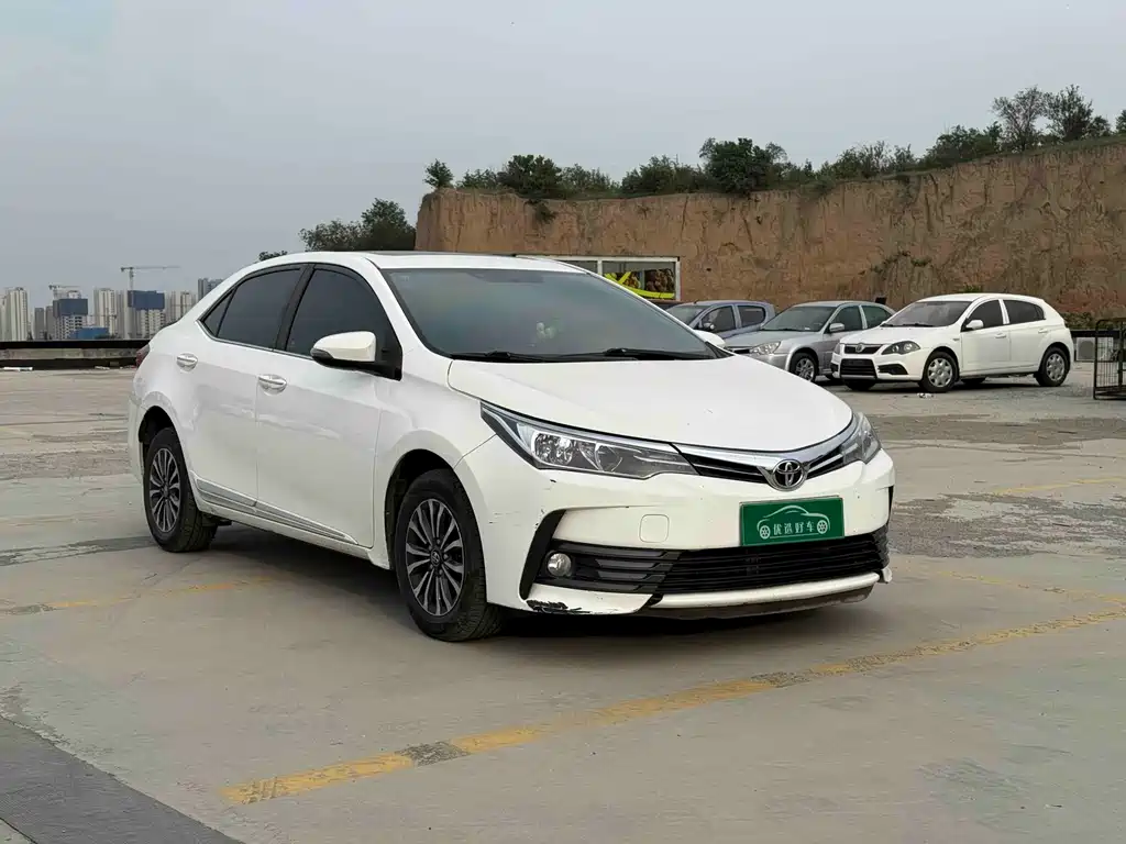 Corolla Facelift 1.2 T S-CVT GL-i