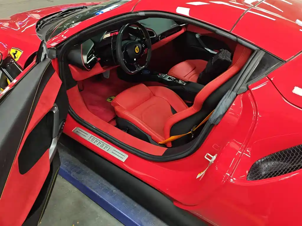 Ferrari 296 3.0 T V6 GTS