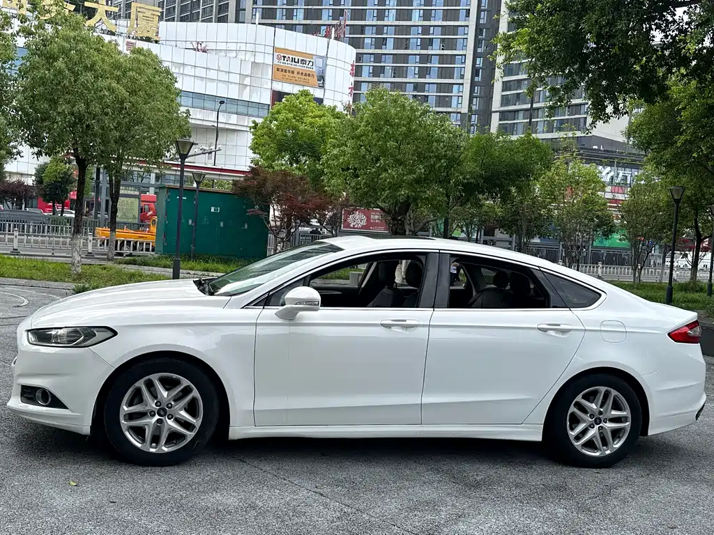 Mondeo 1.5 L GTDi180 Fashion