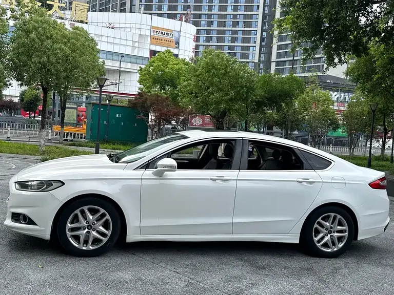 Ford Mondeo 1.5 L GTDi180 Fashion