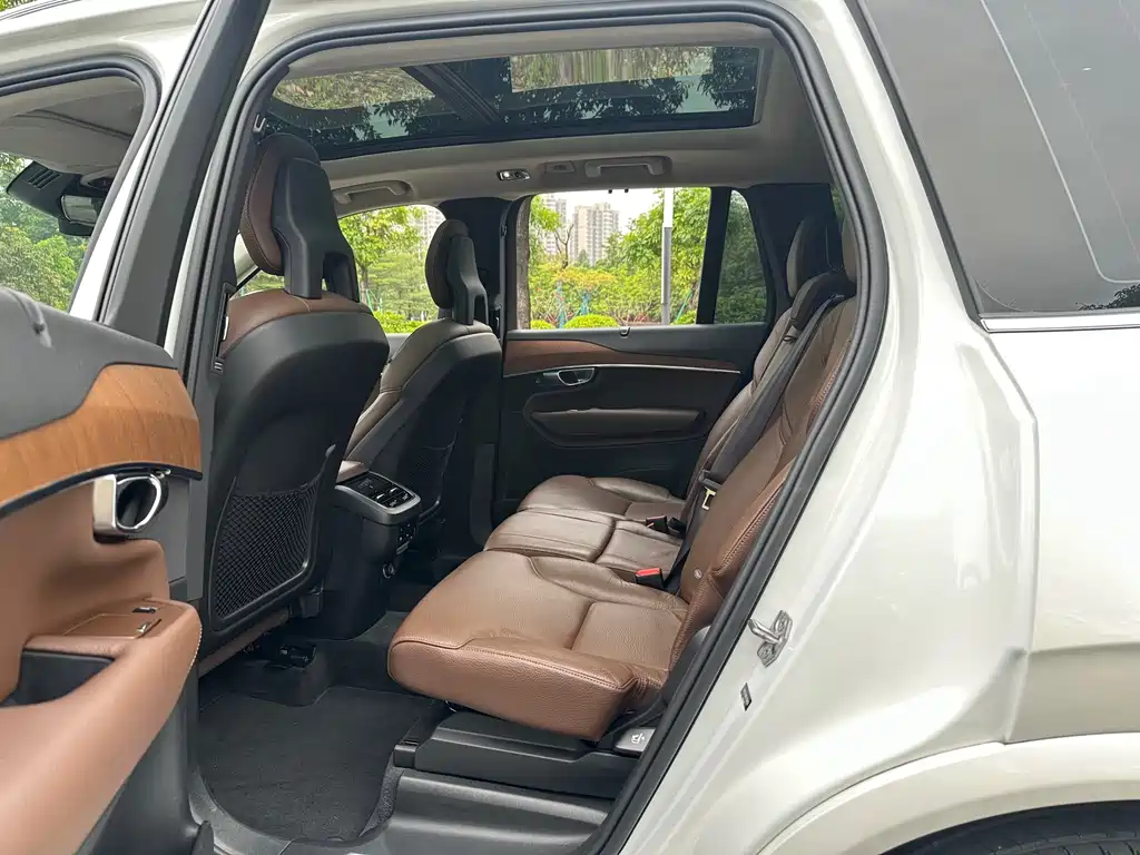 Volvo XC90 Facelift T6 Smart Ease Luxury 7-seat