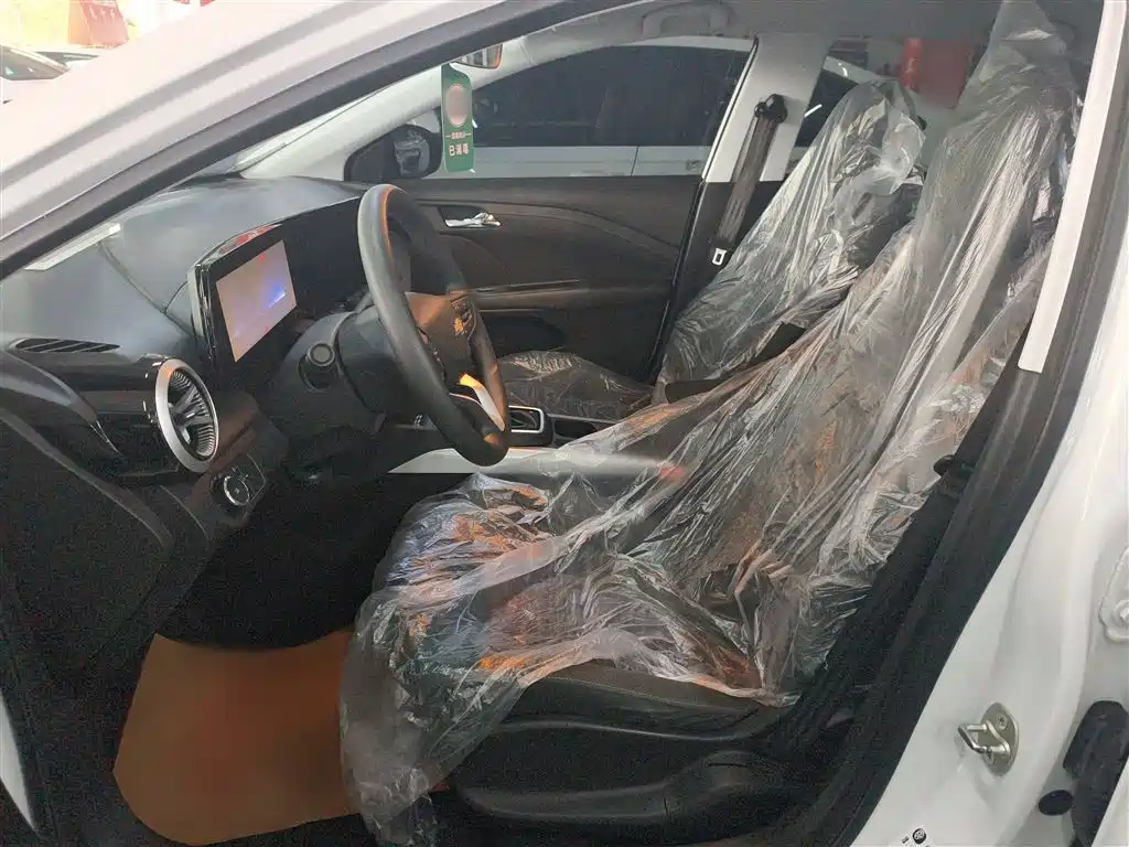 Monza 1.5 L DCT Pleasure