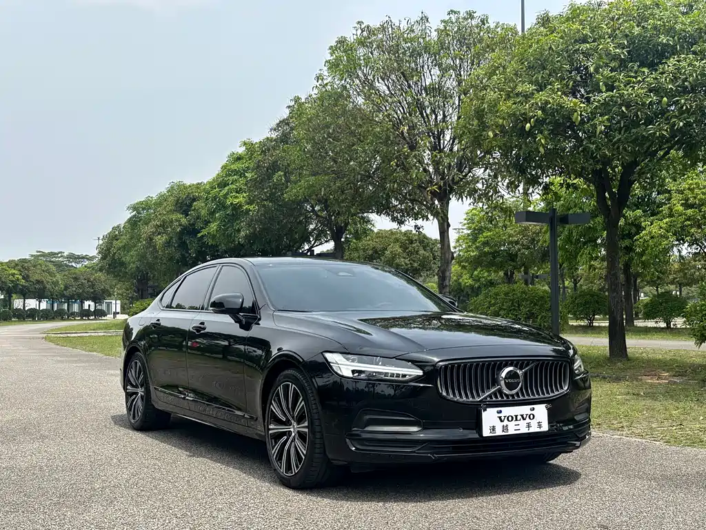 Volvo S90 B5 Smart Vision Luxury