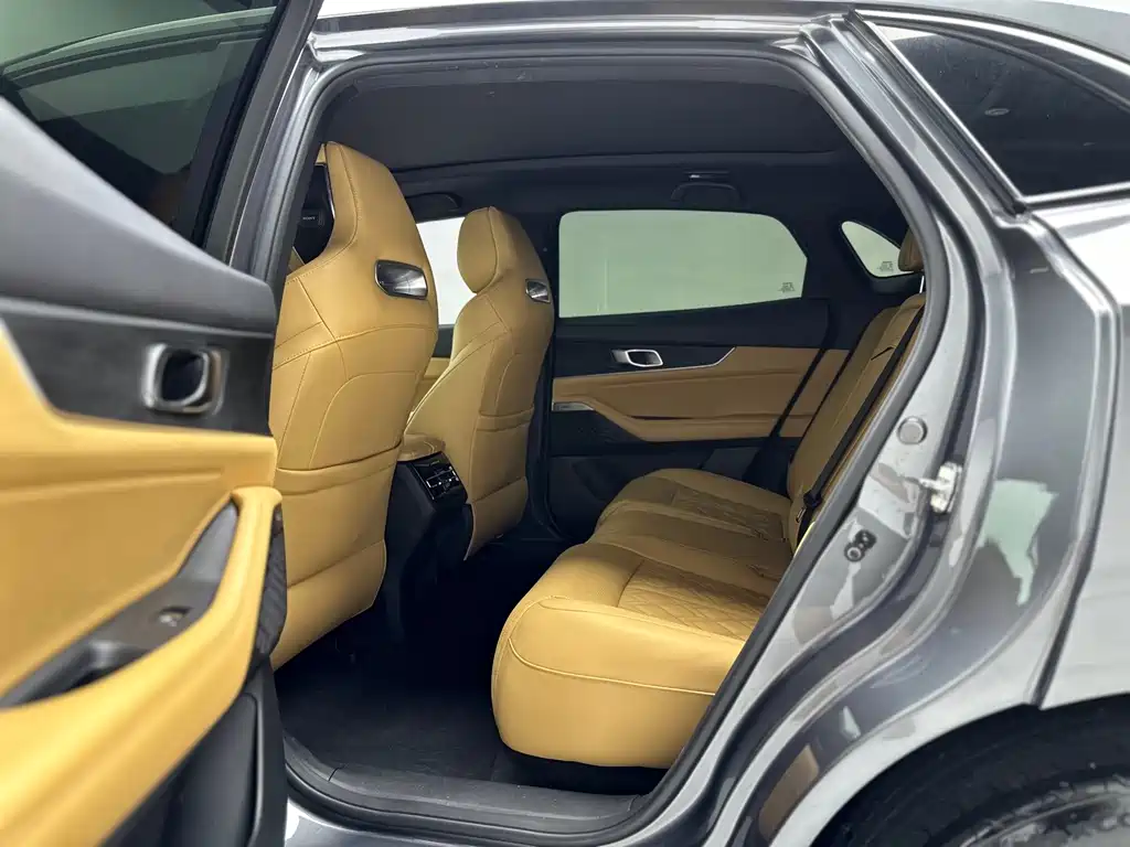 Changan UNI-K 2.0 T AWD Distinguished