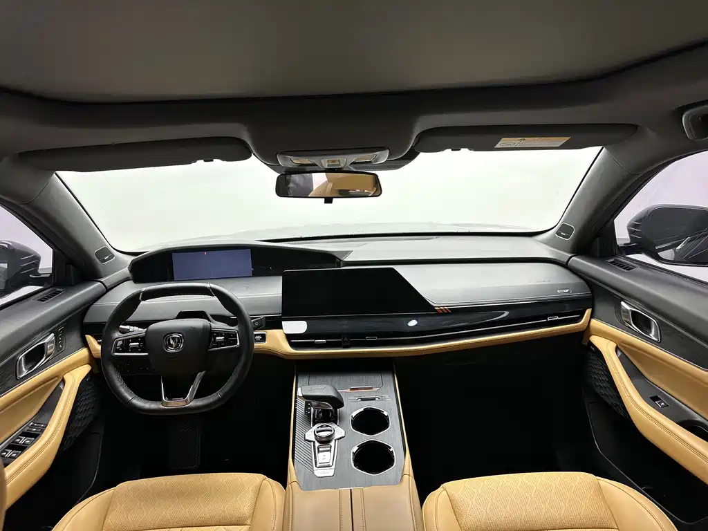 Changan UNI-K 2.0 T AWD Distinguished