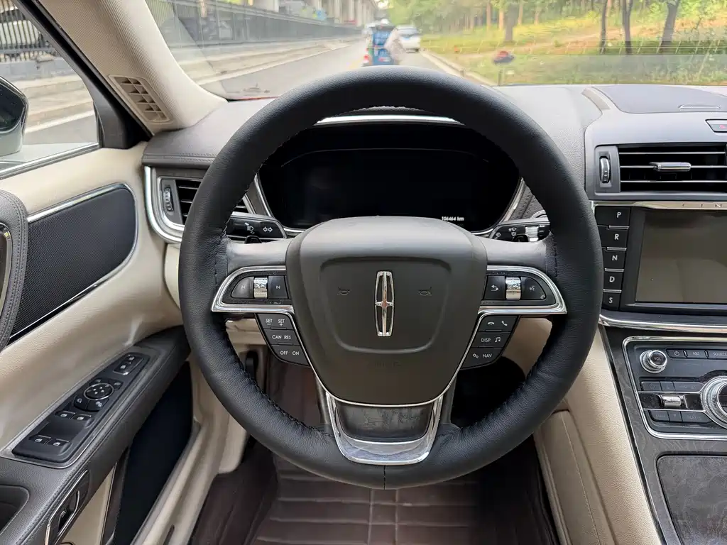 Lincoln Continental 2.0 T 2 WD Premium