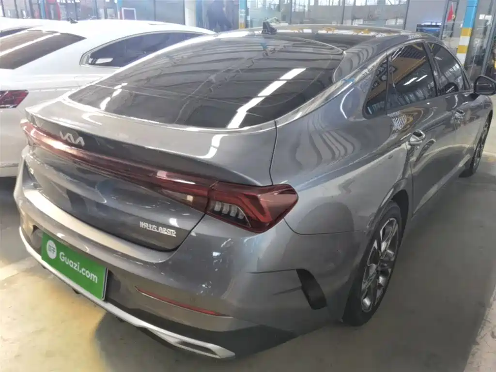Kia K5 270 T CVVD Refreshed