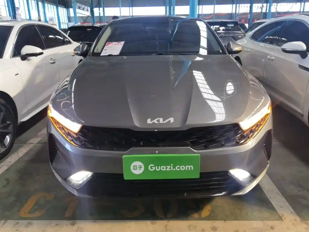 Kia K5 270 T CVVD Refreshed