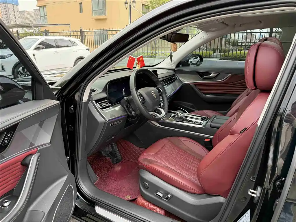 Hongqi HS5 2.0 T 4 WD Flagship Enjoyment Pro