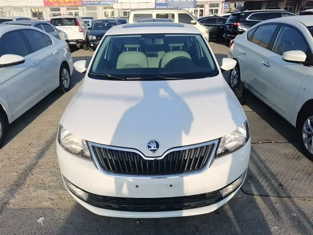 Rapid 1.6 L Auto Smart Select