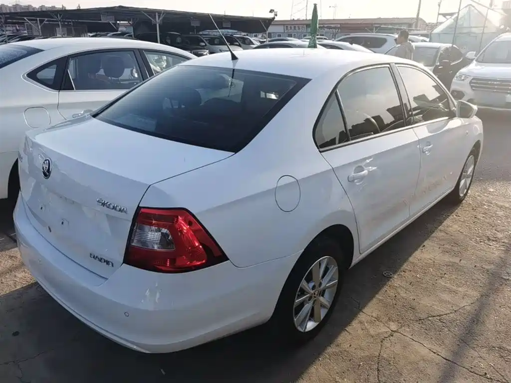 Rapid 1.6 L Auto Smart Select