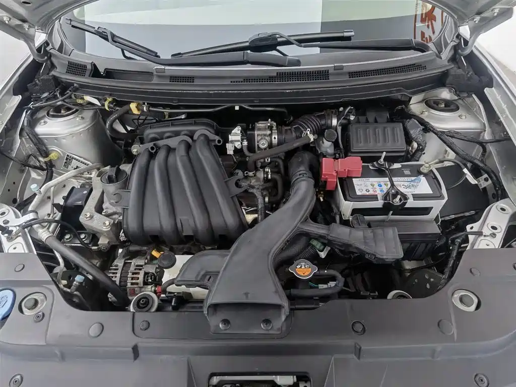 Sylphy Classic 1.6 XE Manual Comfort