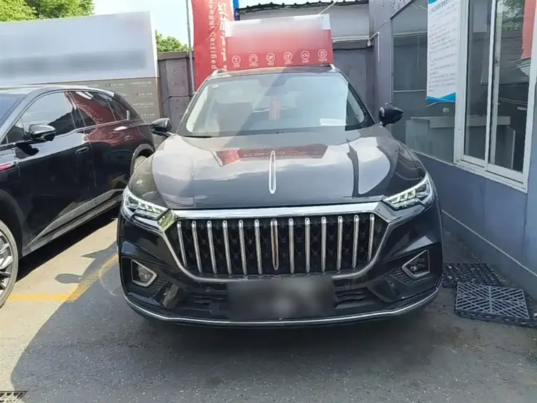 Hongqi HS5 2.0 T Connected Flagship Joy