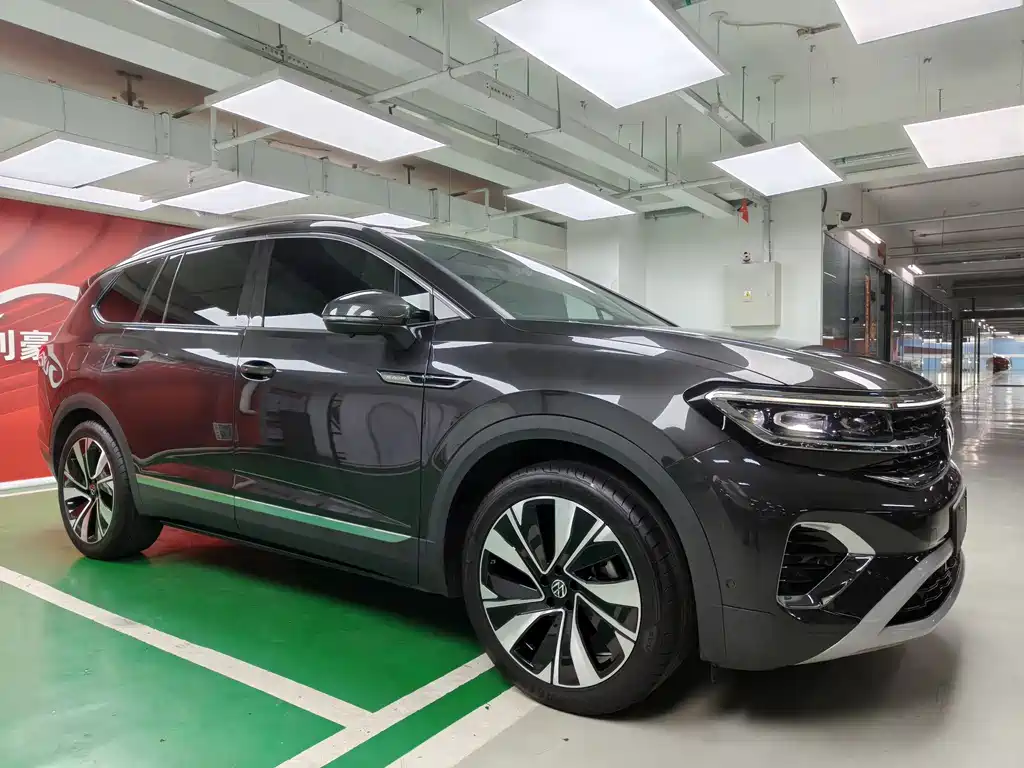 Talagon 380 TSI 4 WD Luxury Premium Realm Pro