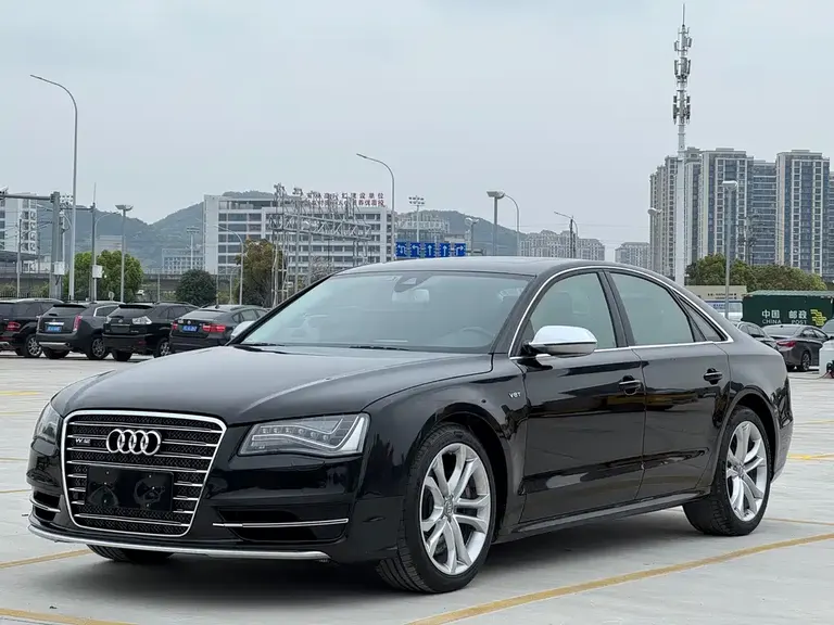 Audi S8 S8 4.0 TFSI quattro