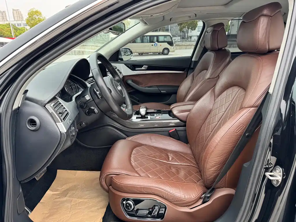 Audi S8 S8 4.0 TFSI quattro