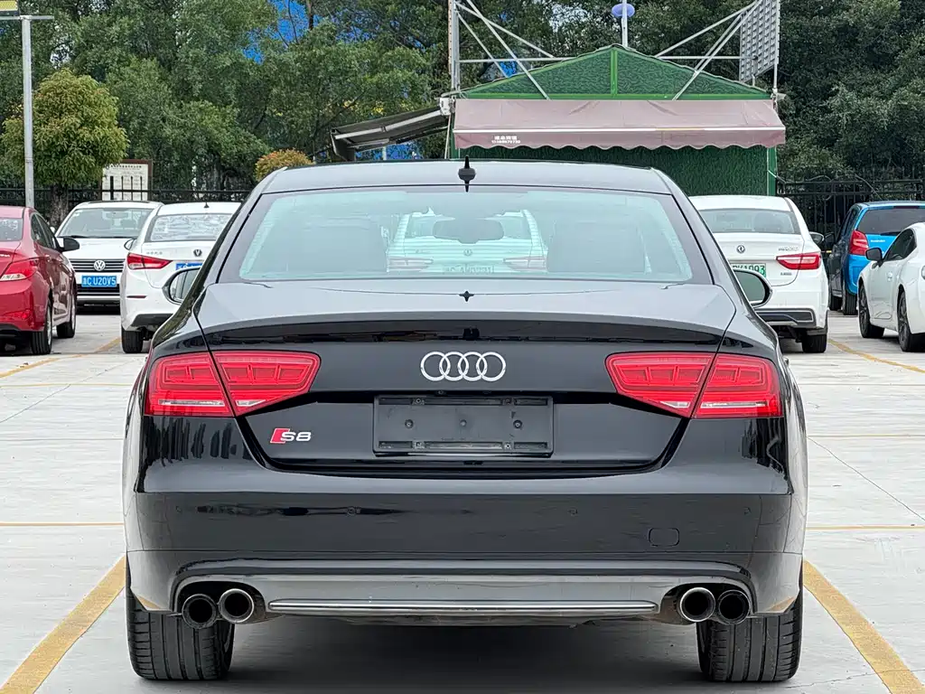 Audi S8 S8 4.0 TFSI quattro