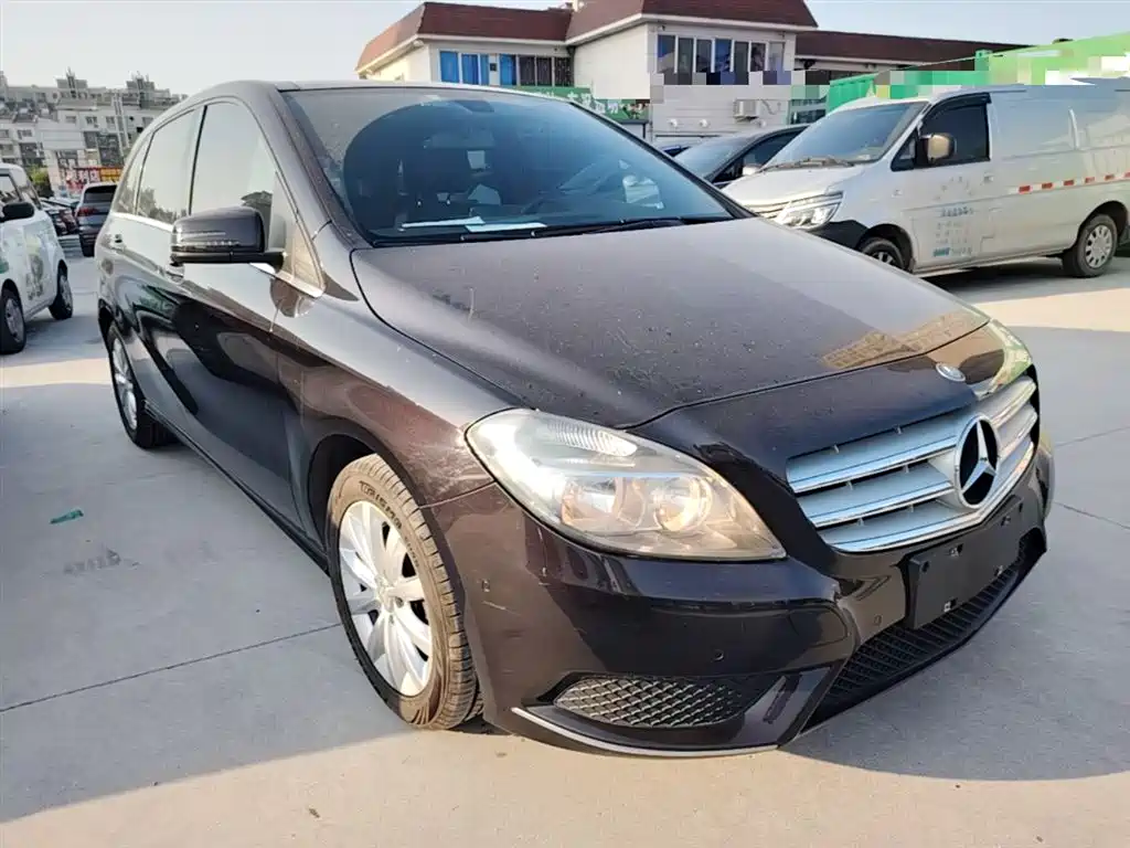 Mercedes-Benz B-Class B 180
