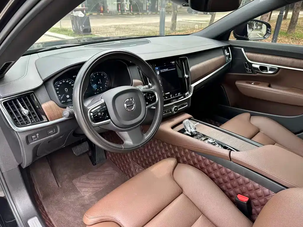 Volvo S90 B5 Smart Vision Luxury