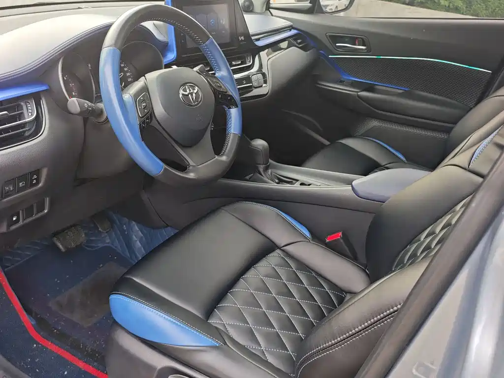 Toyota C-HR 2.0 L Luxury