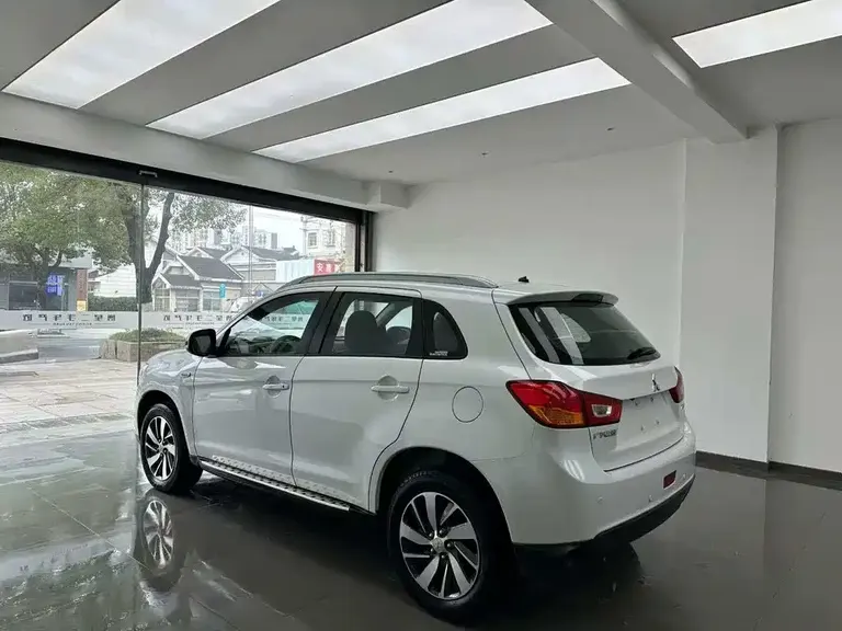 Mitsubishi ASX 劲炫ASX 2018款 1.6 L 手动两驱时尚版