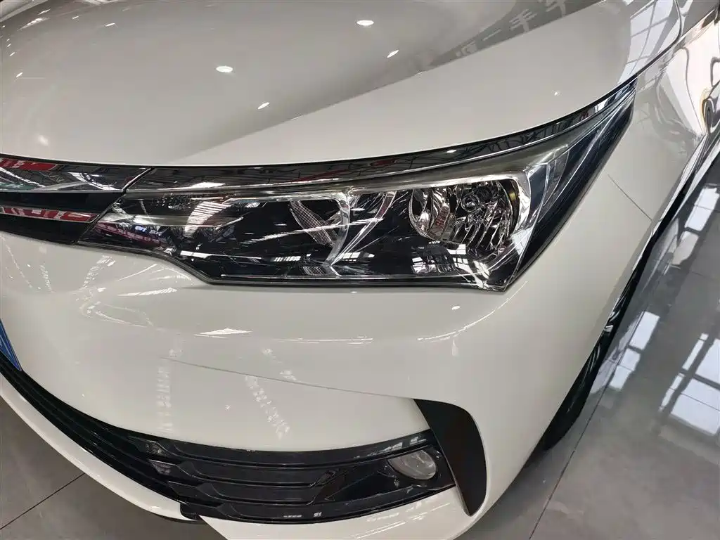Corolla Facelift 1.2 T S-CVT GL-i