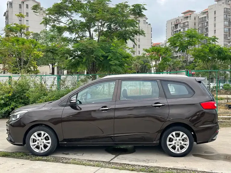 Haima Family F7 1.5 T 7-seat Auto Standard