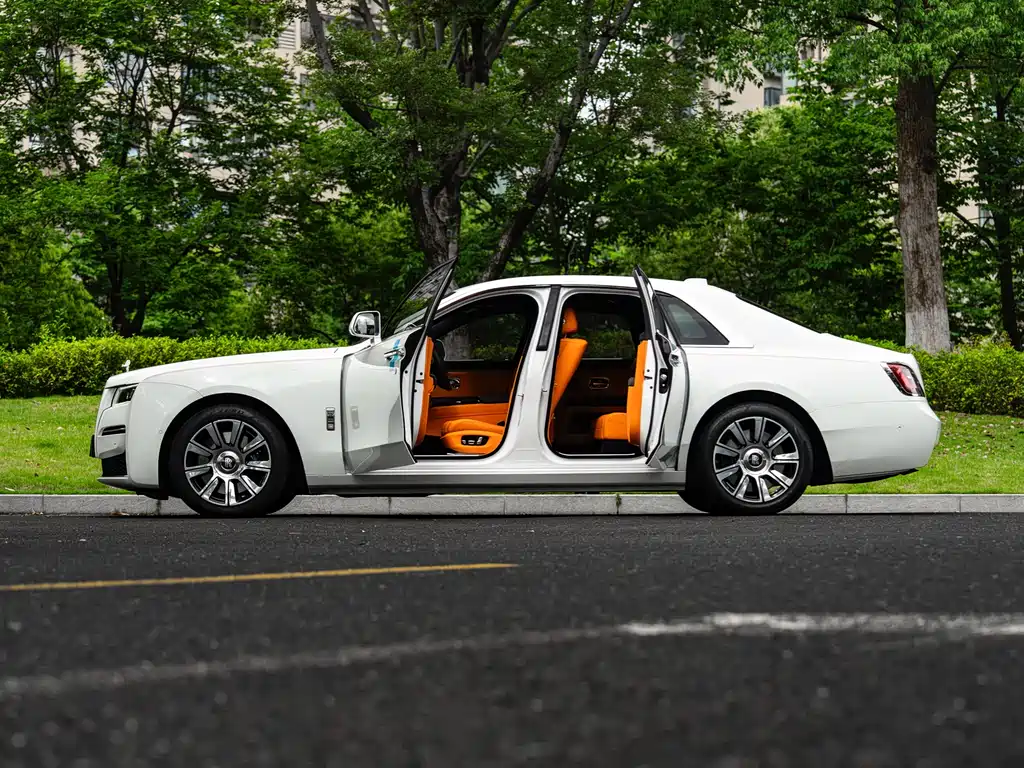 Ghost 6.7 T Standard Wheelbase