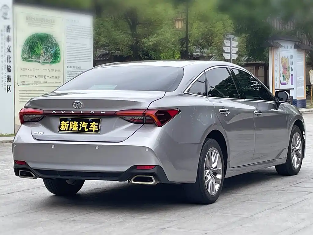 Avalon 2.0 L Luxury CN-VI