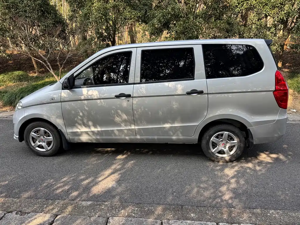 Wuling Hongguang 1.5 L Classic S Standard
