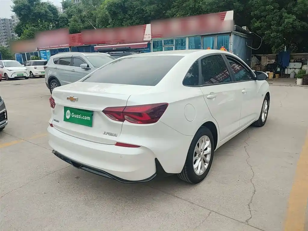Monza 1.5 L DCT Joy