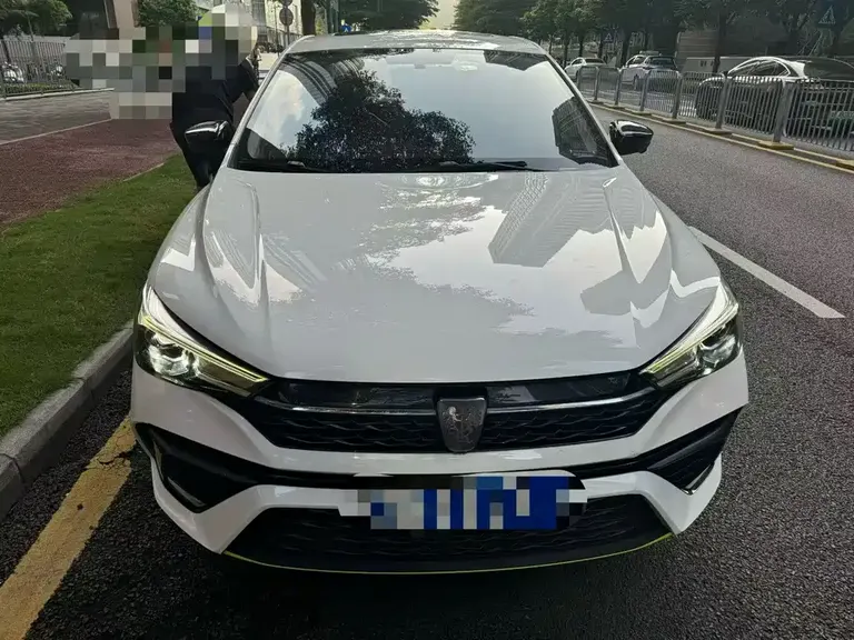 Roewe i5 1.5 L CVT Diamond