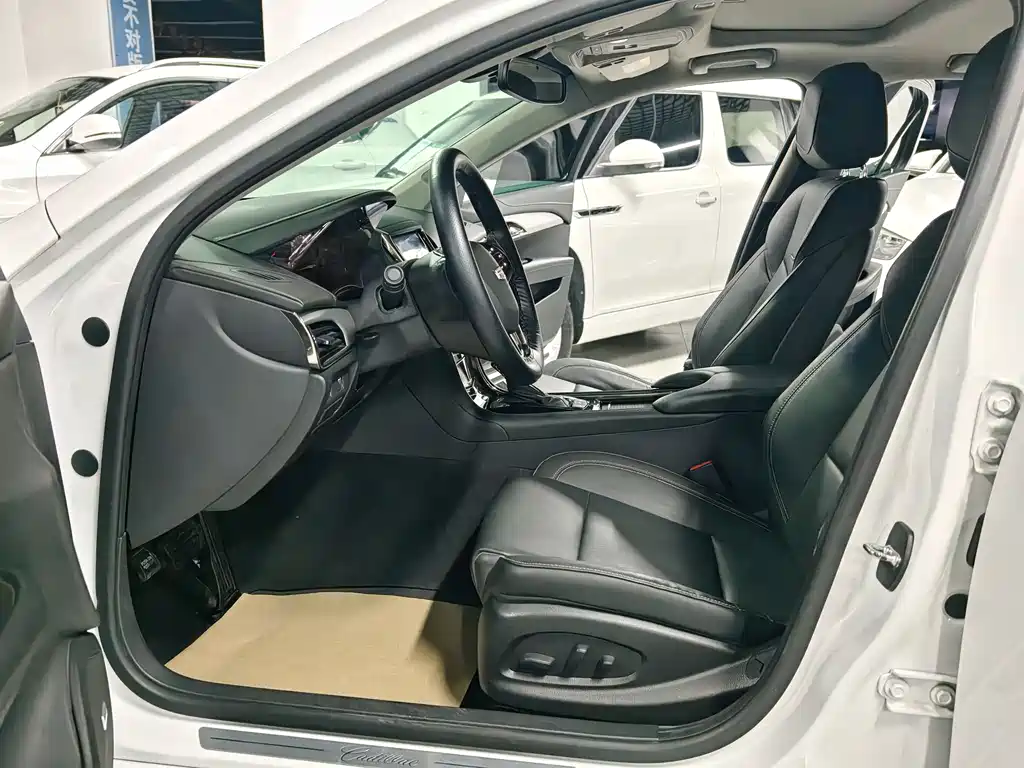 Cadillac ATS-L 28 T Fashion
