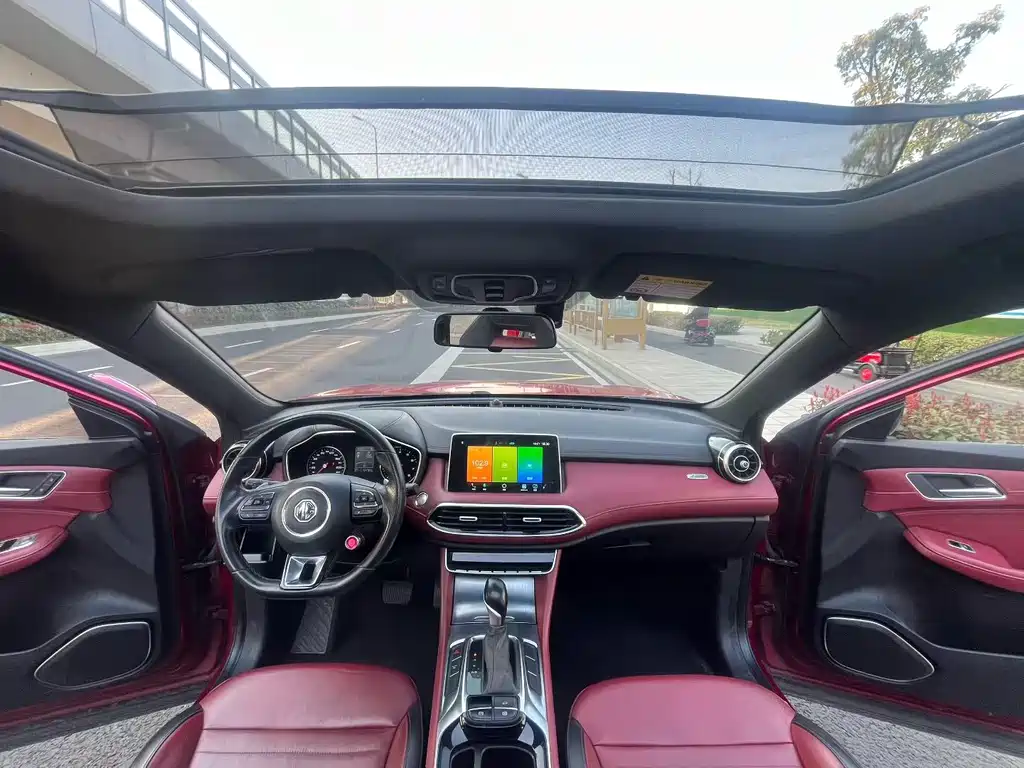 MG HS 20 T Auto 2 WD Luxury CN-VI