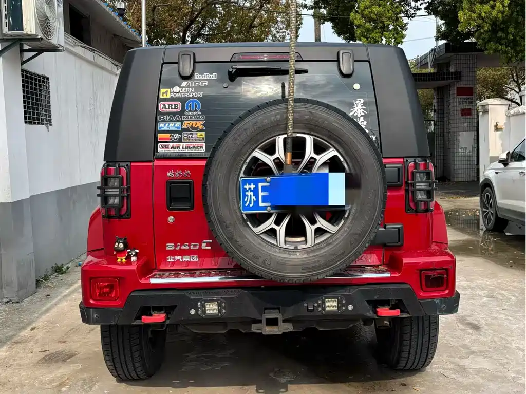 BAIC BJ40 2.0 T Auto 4 WD City Hunter Swordsman