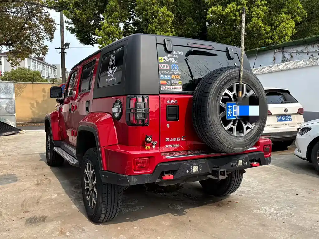 BAIC BJ40 2.0 T Auto 4 WD City Hunter Swordsman