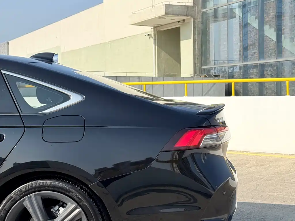 Inspire 260 TURBO Elegant