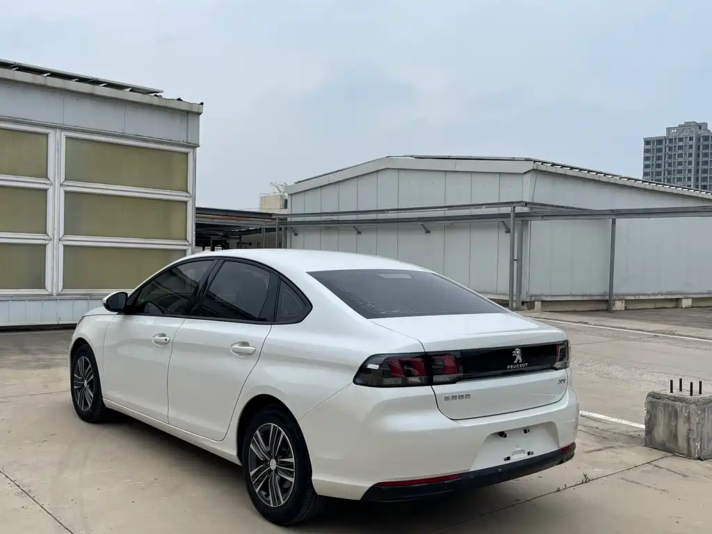 Peugeot 308 1.6 L Auto Fashion