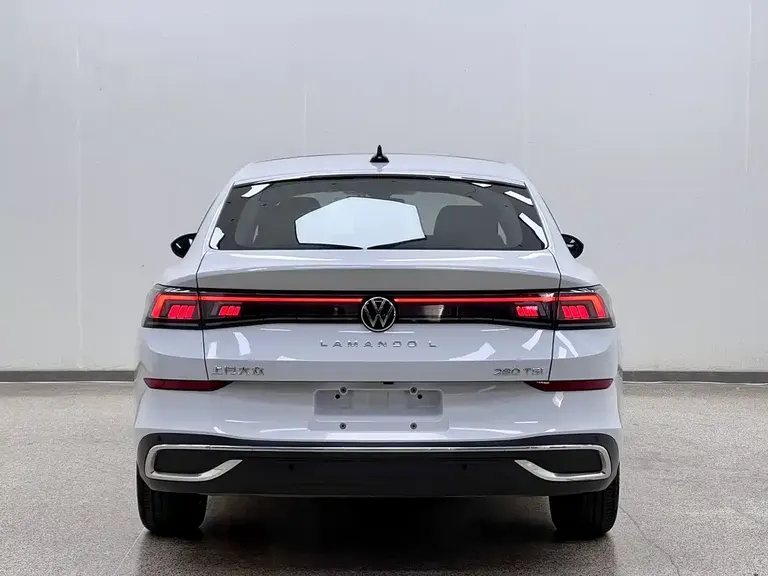 Volkswagen Lamando Lamando L 280 TSI DSG Dazzle Hot