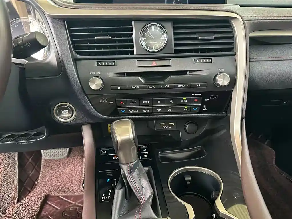 Lexus RX 300 4 WD Elegant CN-V