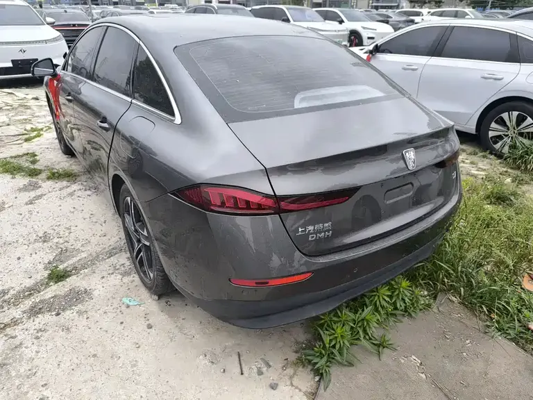 Roewe D7 DMH 125 km Transcend