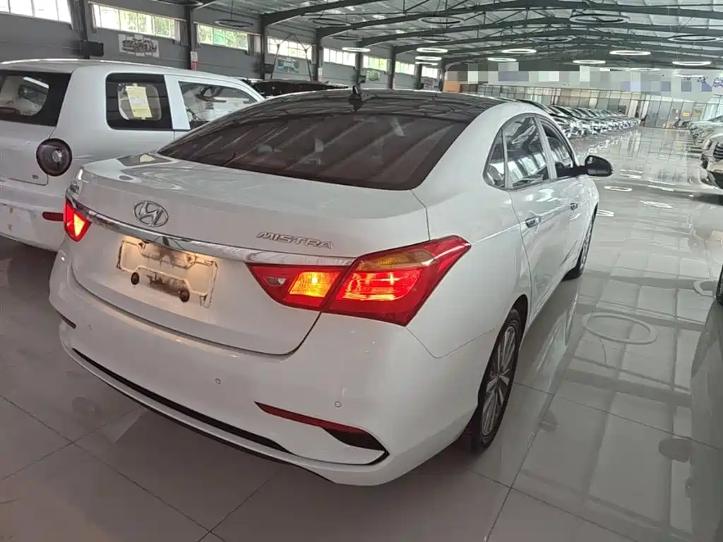 Mistra 1.8 L Auto Intelligent GLS CN-V